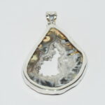 Pendentif n°3 Cavité d'Agate & Argent 925 – Image 4