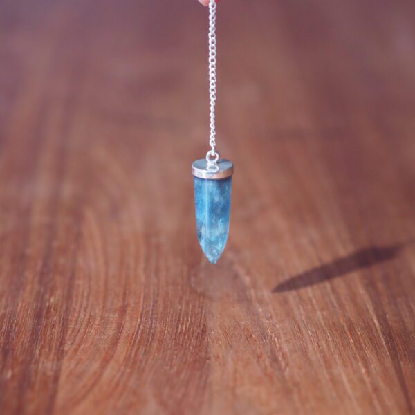 Pendule Cône Fluorite bleue 1 Pièce unique – Image 4