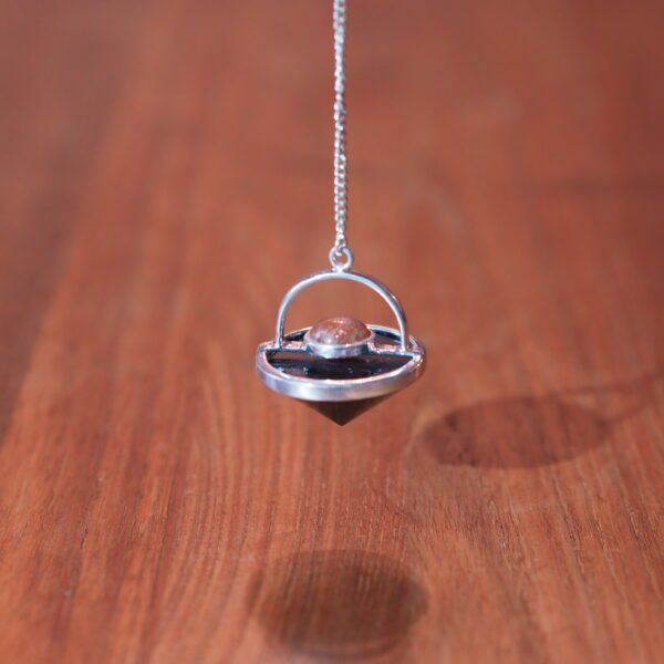 Pendule Pyramide Onyx et Pierre de Soleil n°2 Pièce unique – Image 6