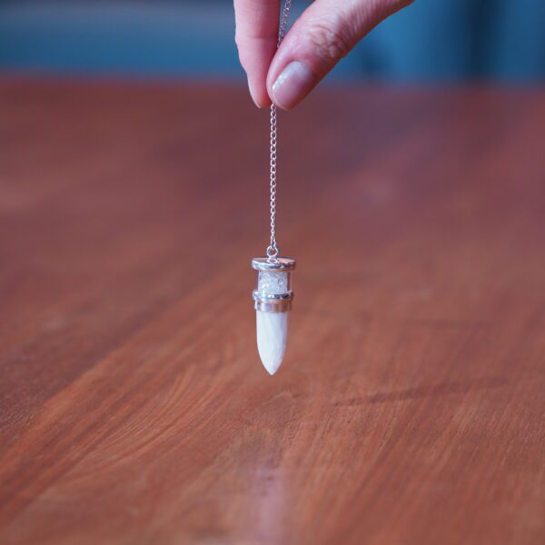 Pendule Sélénite et Cristal de roche n°2 Pièce unique – Image 4