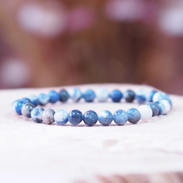 Bracelet Sodalite claire perles 6 mm