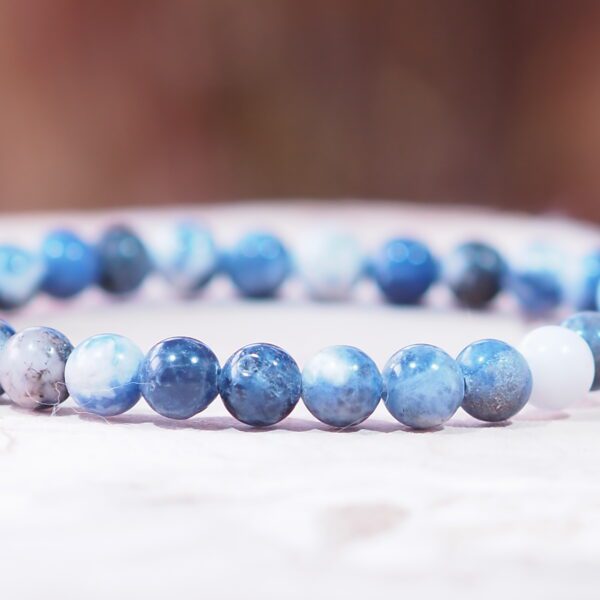 Bracelet Sodalite claire perles 6 mm – Image 3