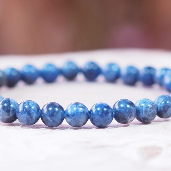 Bracelet Sodalite foncée perles 6 mm – Image 3